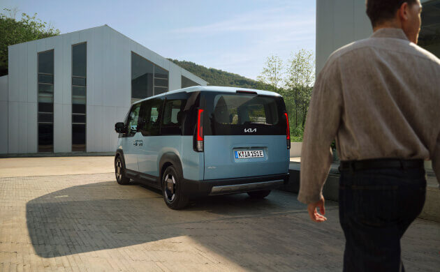 Kia PV5 Chassis Cab Laden zu hause