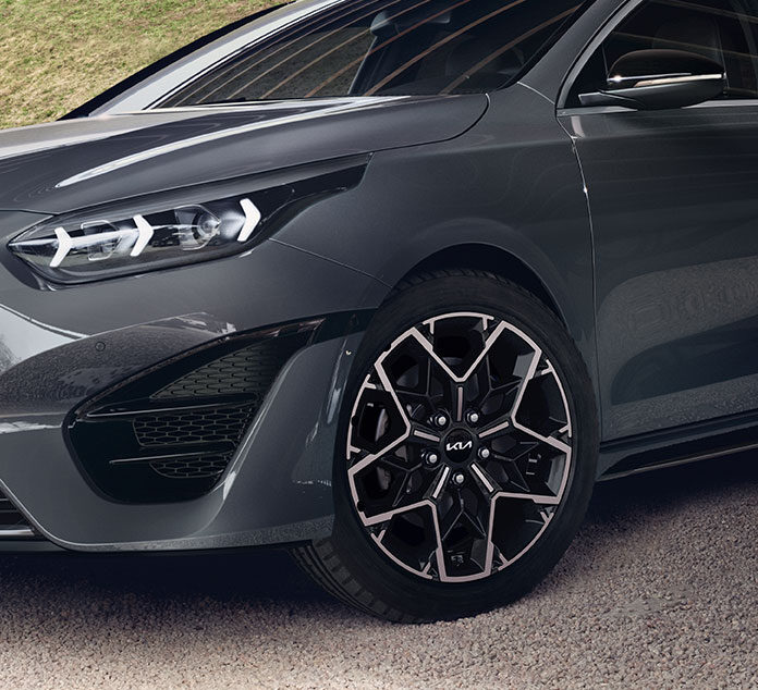 Das Bild zeigt eine Kia Ceed Felge.