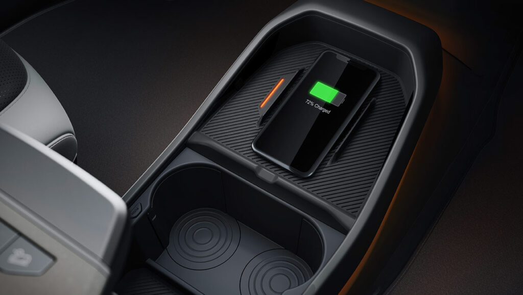 Kia EV3 Smartphone-Ladestation