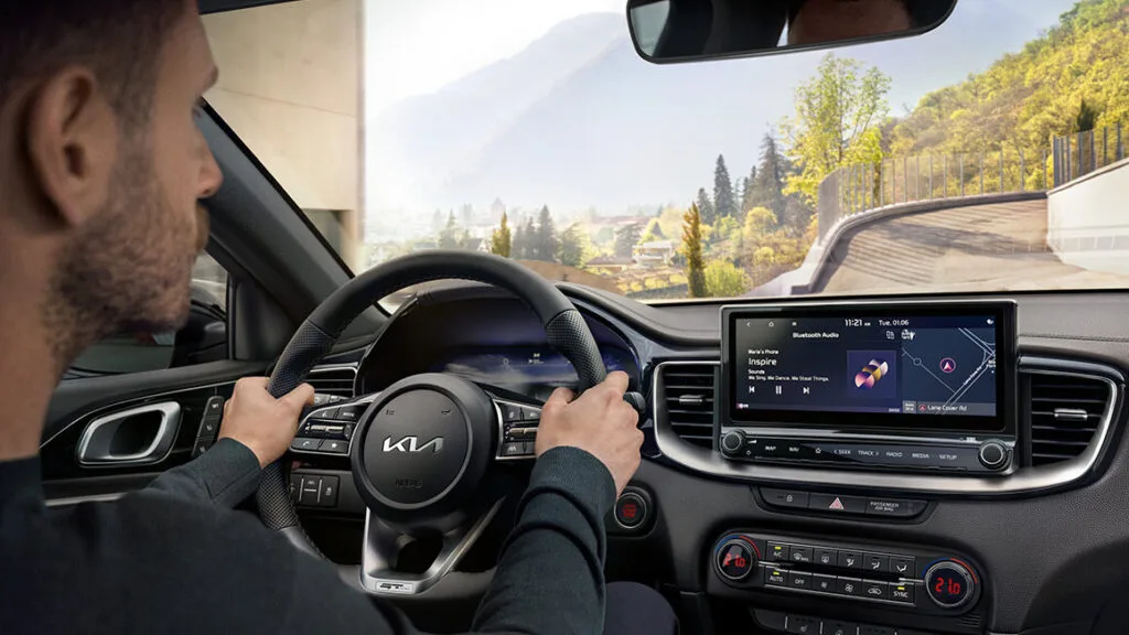 Der Kia Ceed in Bewegung
