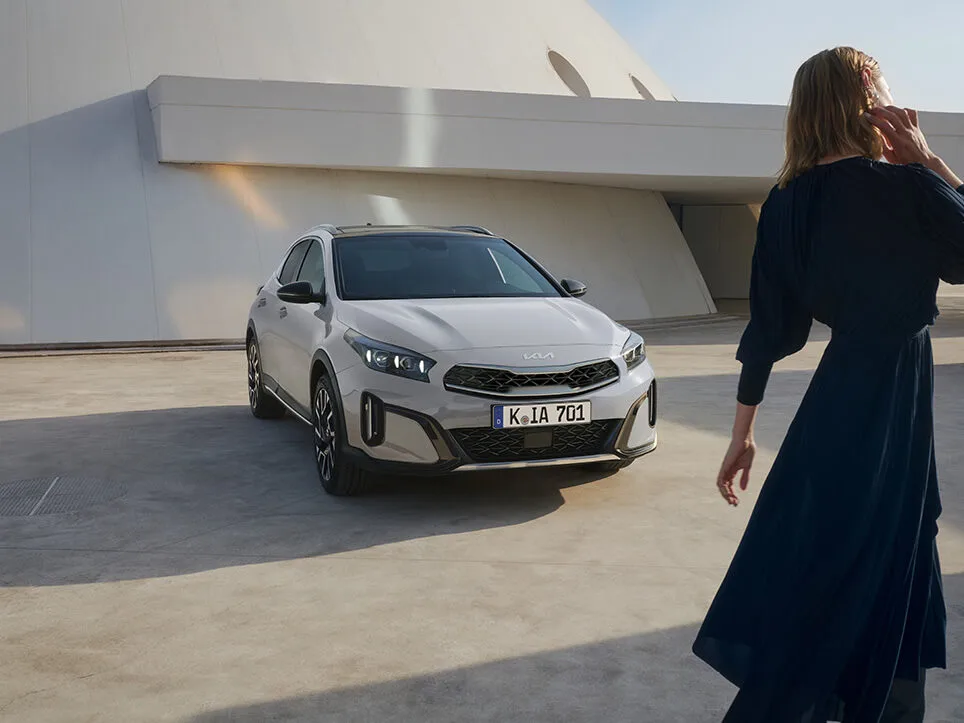 Das Bild zeigt eine Kia XCeed Front.